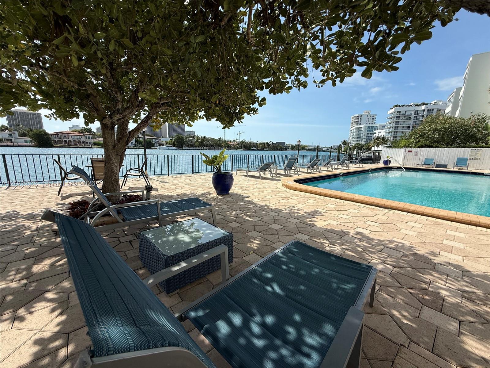 10101 E Bay Harbor Drive 301 Property Photo 16
