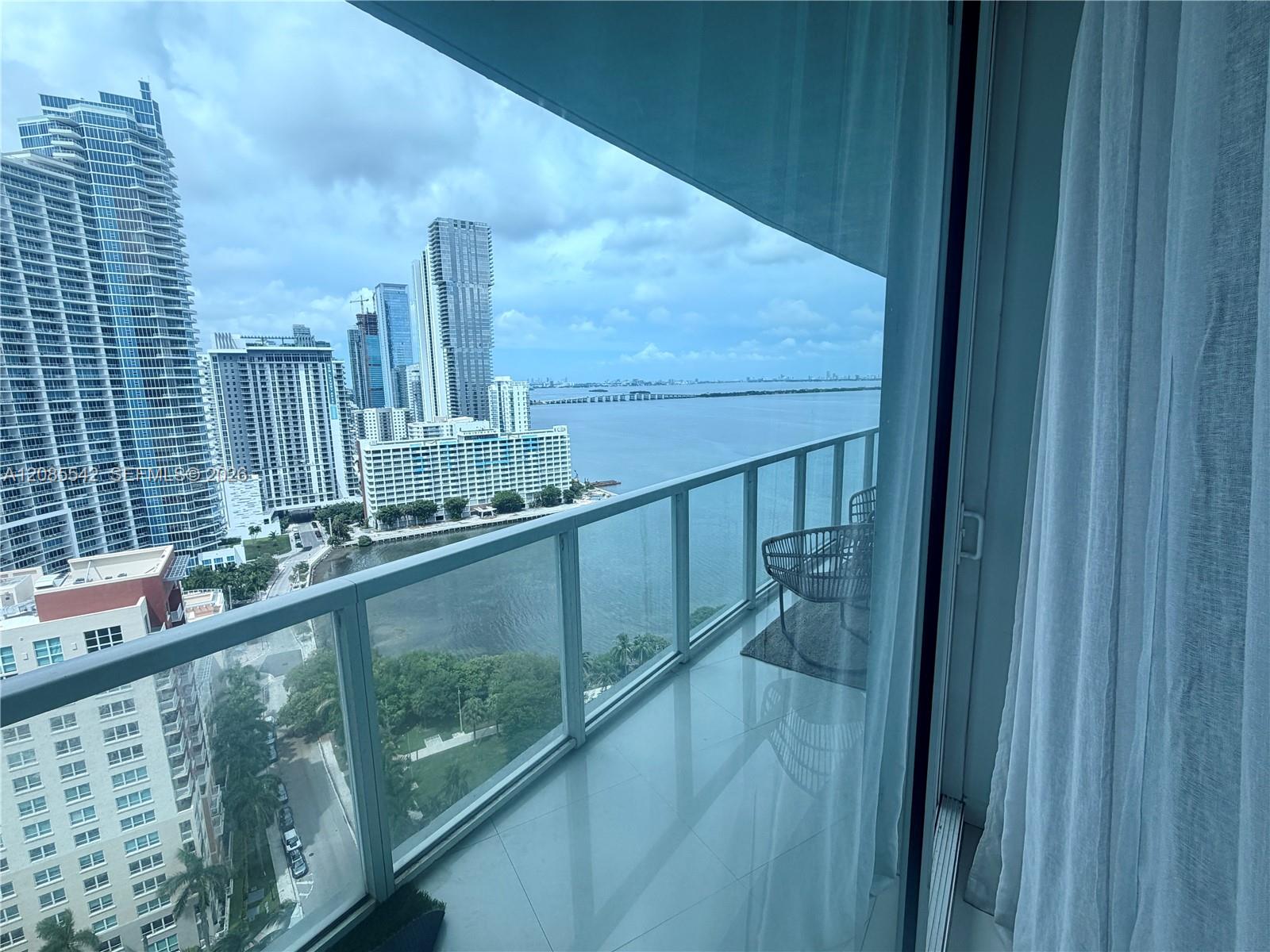 1900 N Bayshore Drive 2306 Property Photo 1
