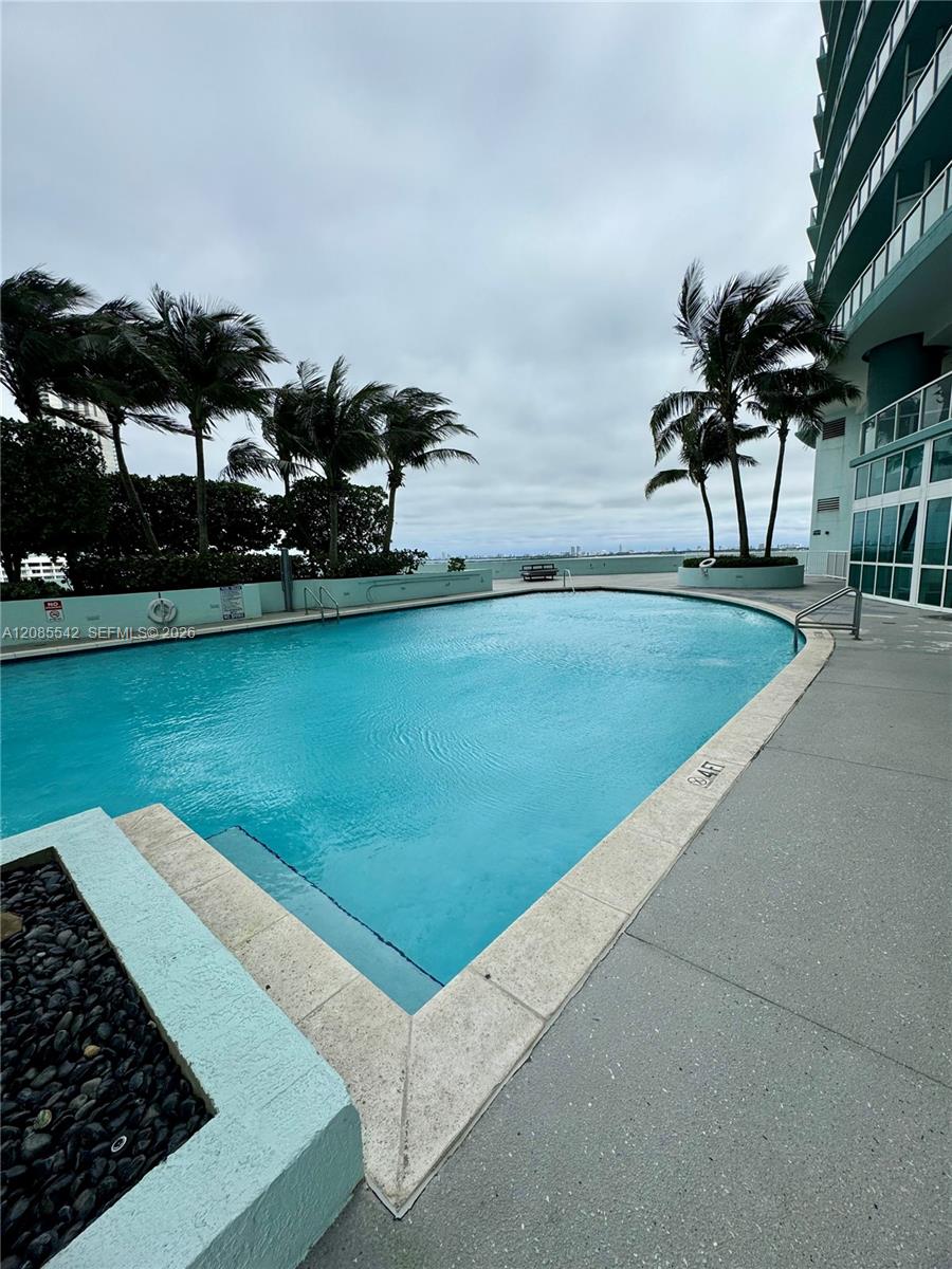 1900 N Bayshore Drive 2306 Property Photo 23