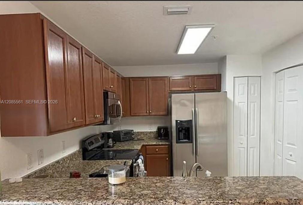 A12085561 Property Photo 6
