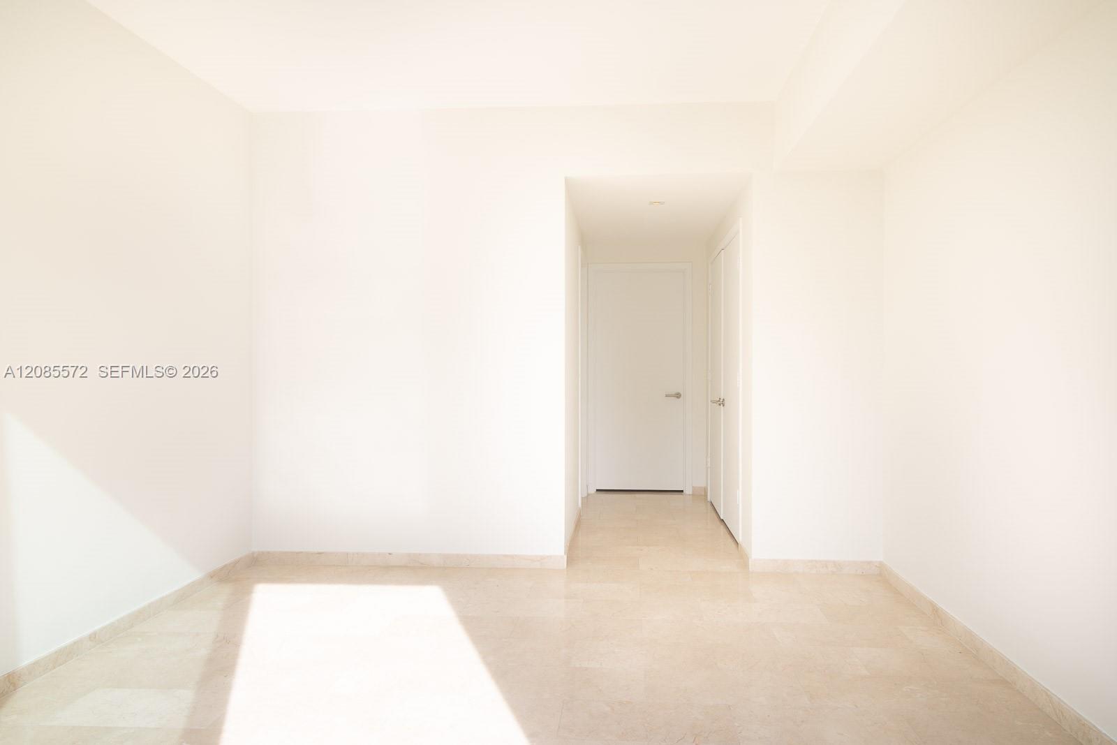 68 Se 6th Street 2404 Property Photo 17