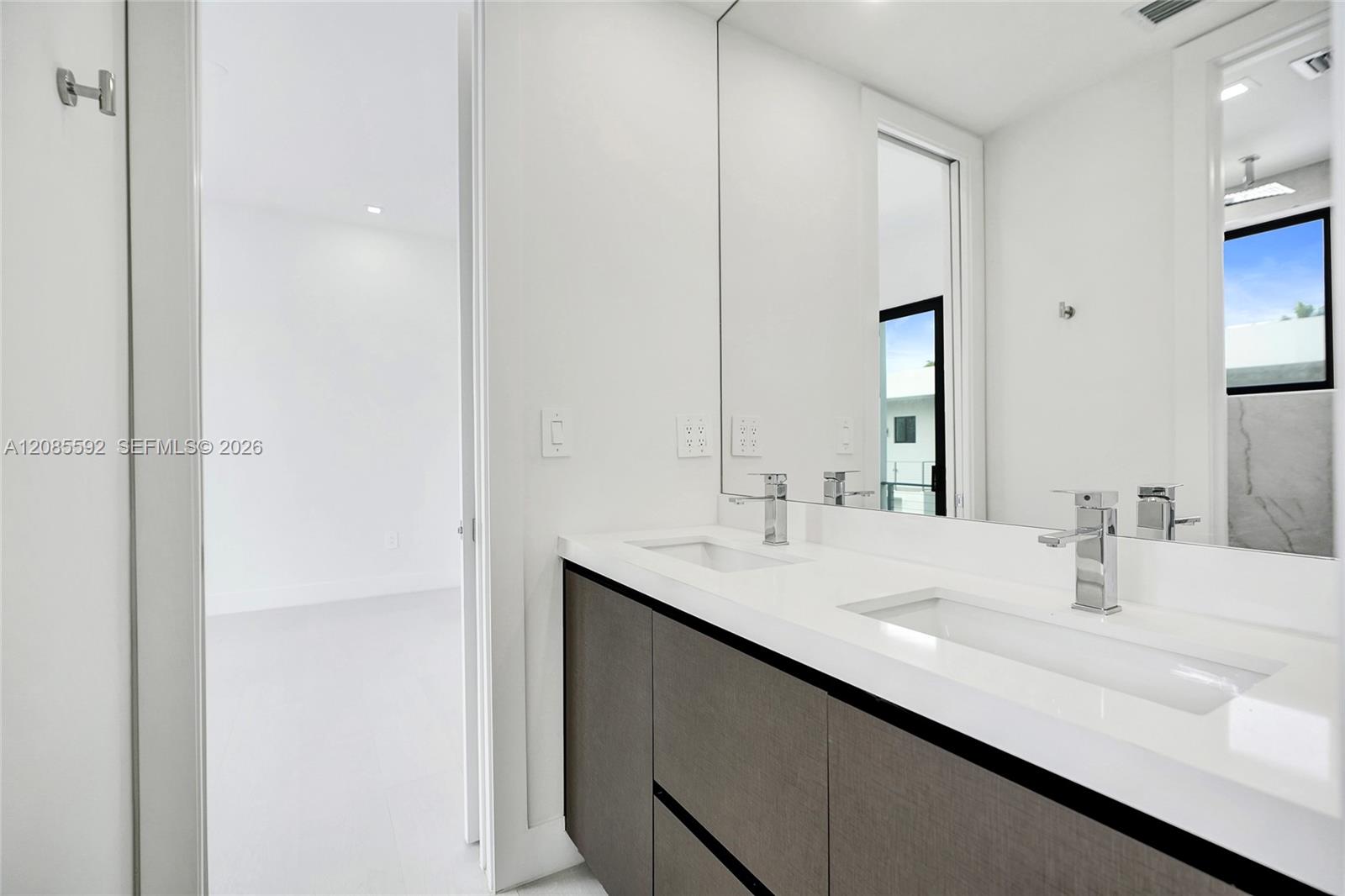4628 Sw 32nd Avenue A4 Property Photo 36