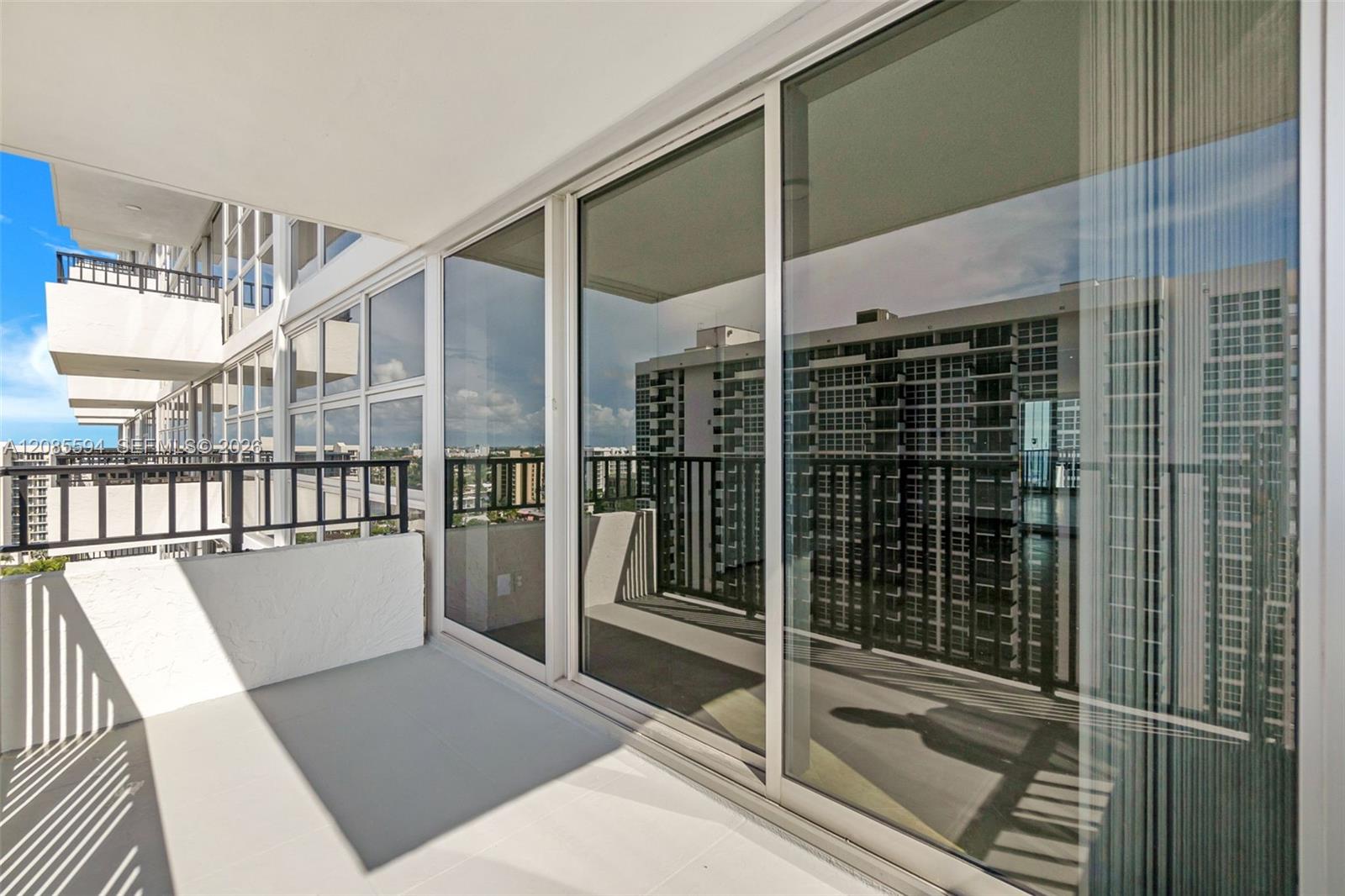 531 N Ocean Boulevard 1510 Property Photo 5