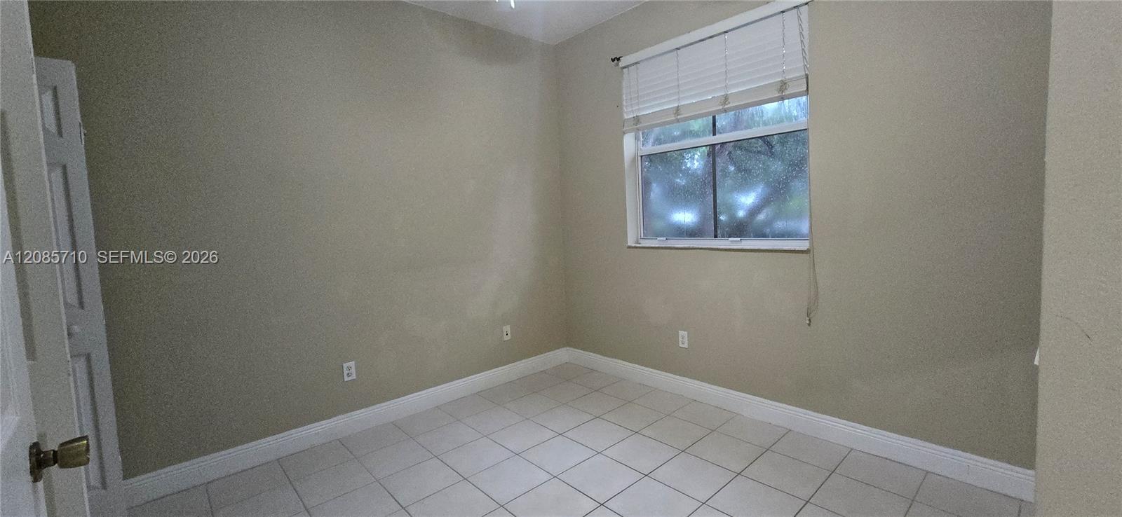 2283 Mariner Court 2607 Property Photo 9
