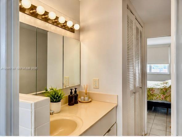 3199 S Ocean Drive 203 Property Photo 6