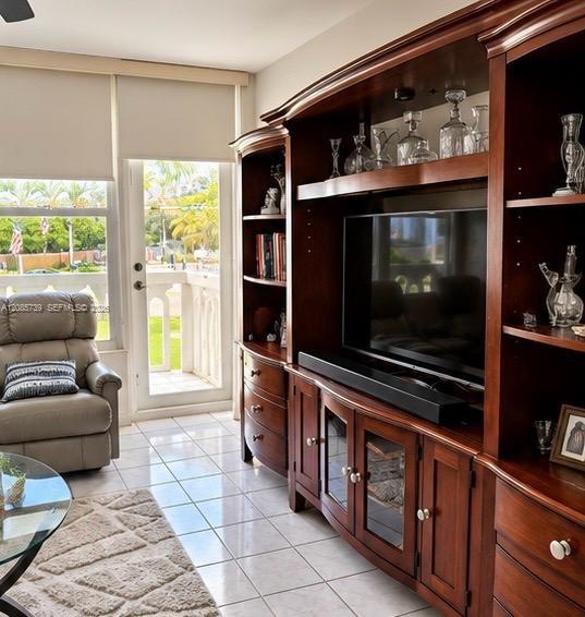3199 S Ocean Drive 203 Property Photo 10