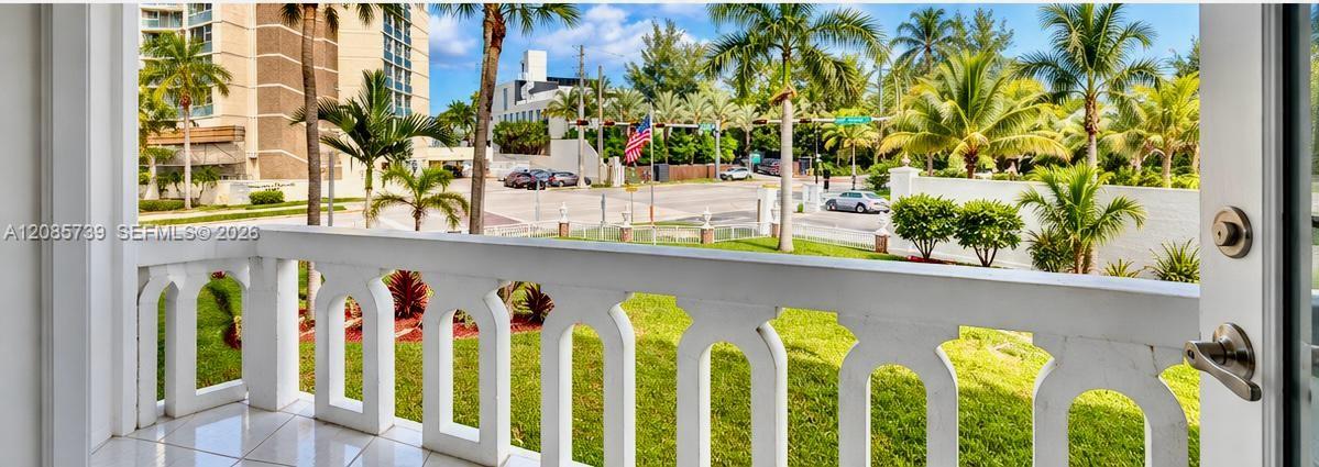 3199 S Ocean Drive 203 Property Photo 12