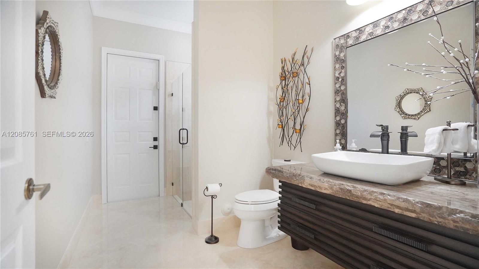 1606 Victoria Pointe Circle Property Photo 13