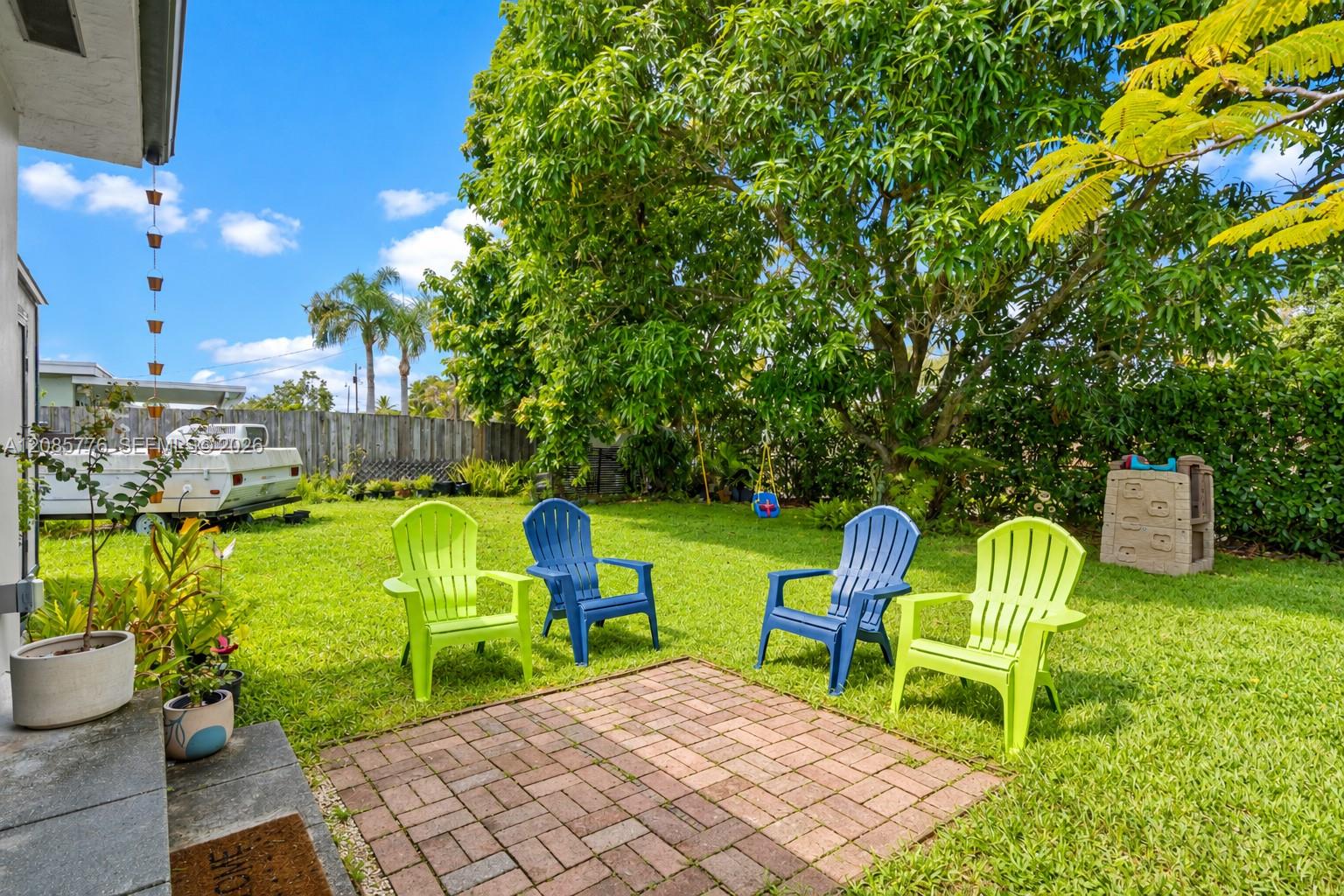 1126 E Hawthorne Circle Property Photo 221