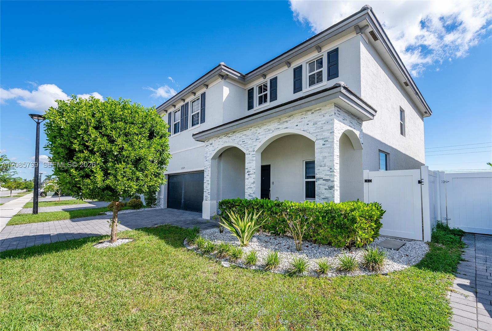 21325 Sw 127th Court Property Photo 1