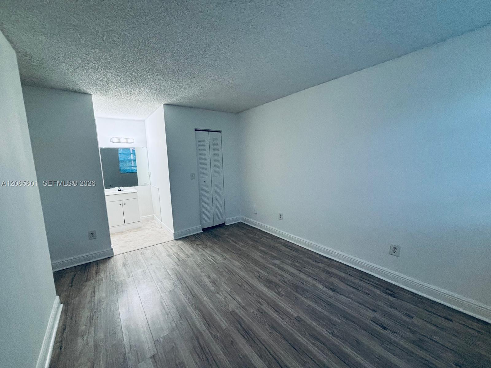1237 Sw 46th Avenue 811 Property Photo 10