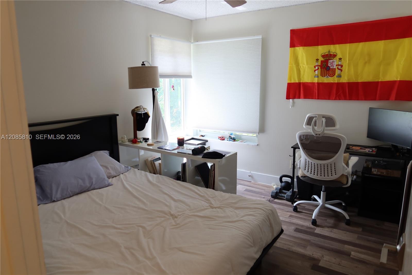 A12085810 Property Photo 14