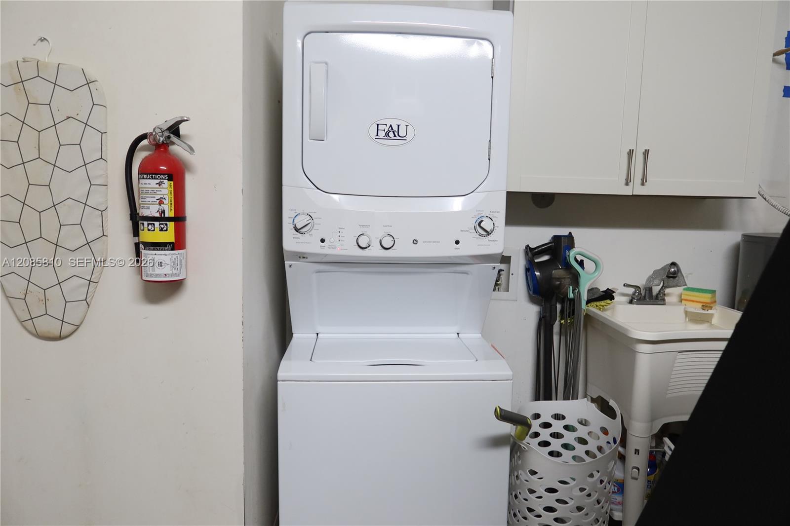 A12085810 Property Photo 17