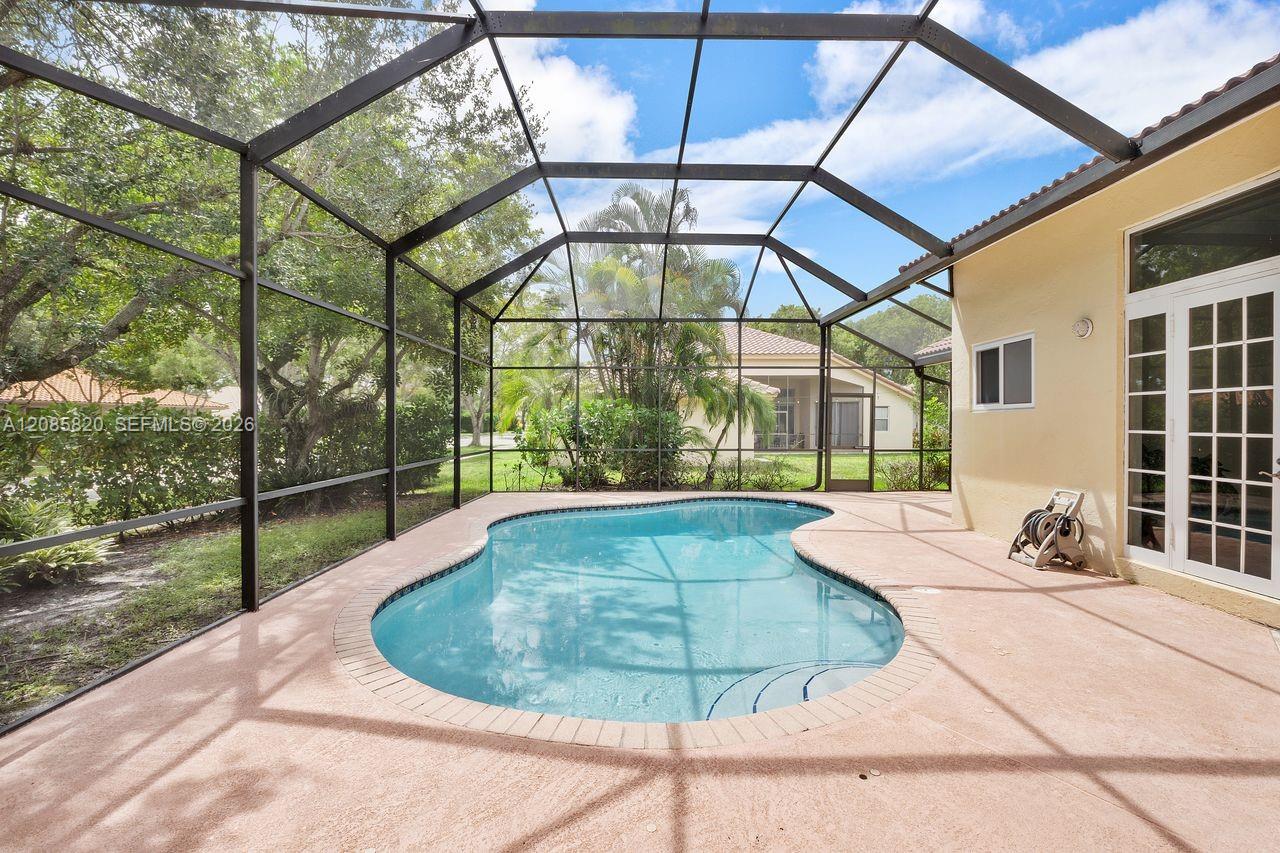 900 Spoonbill Circle Property Photo 12
