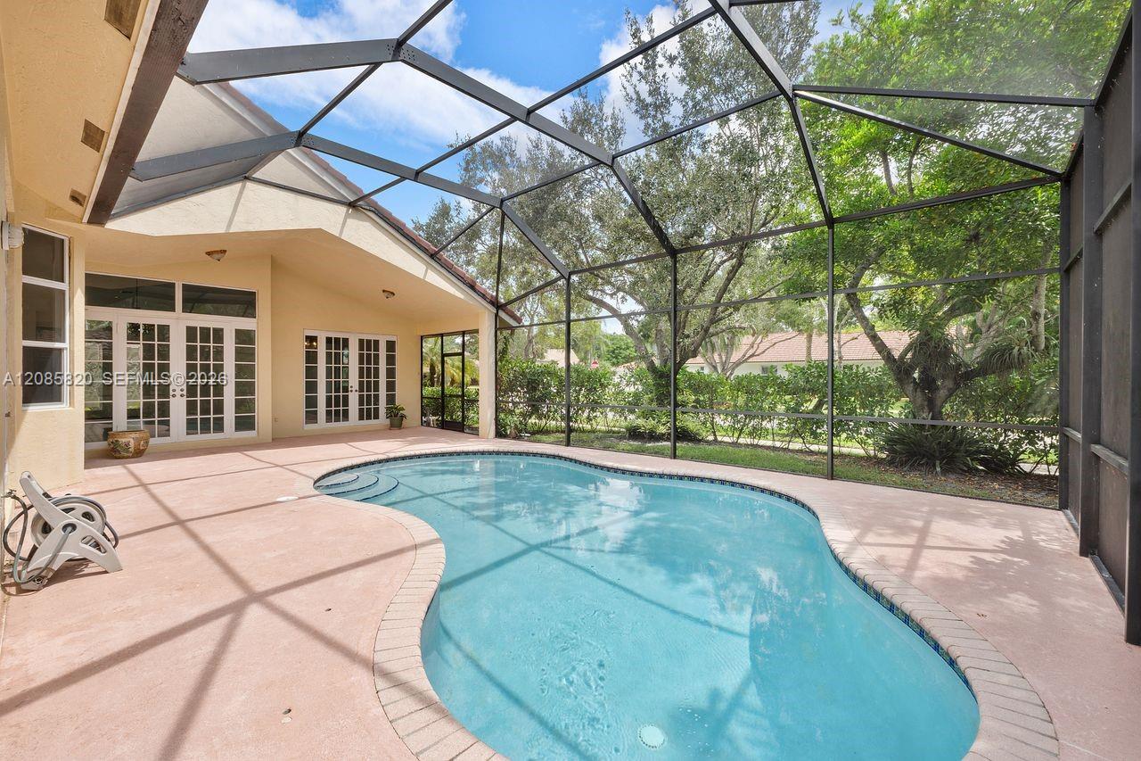 900 Spoonbill Circle Property Photo 13
