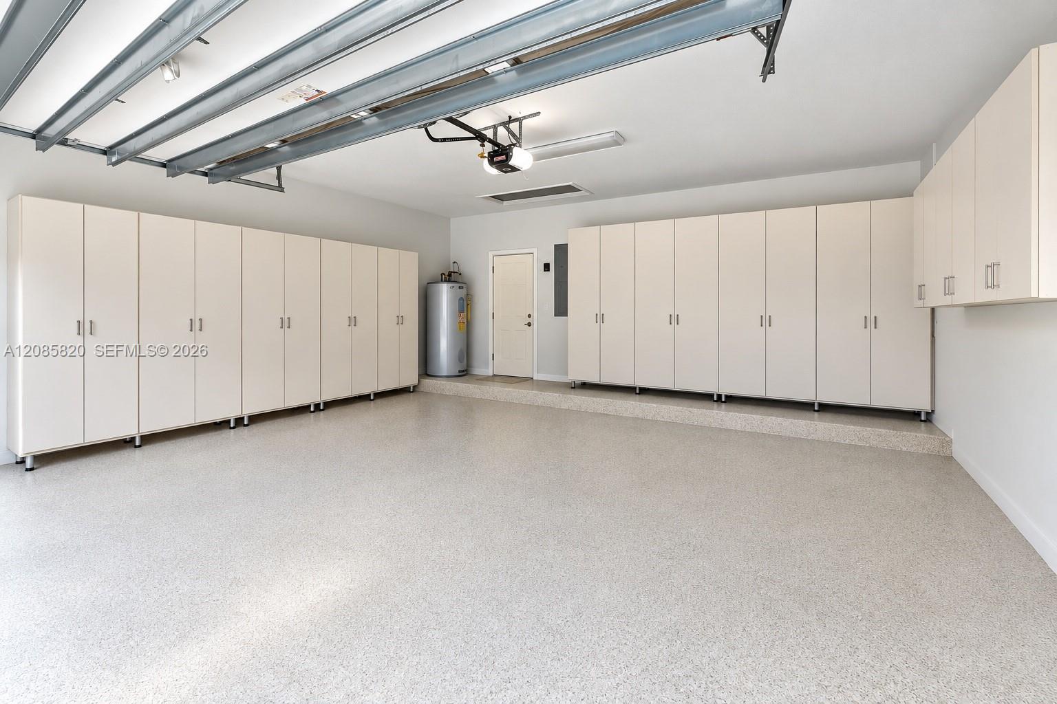 900 Spoonbill Circle Property Photo 28