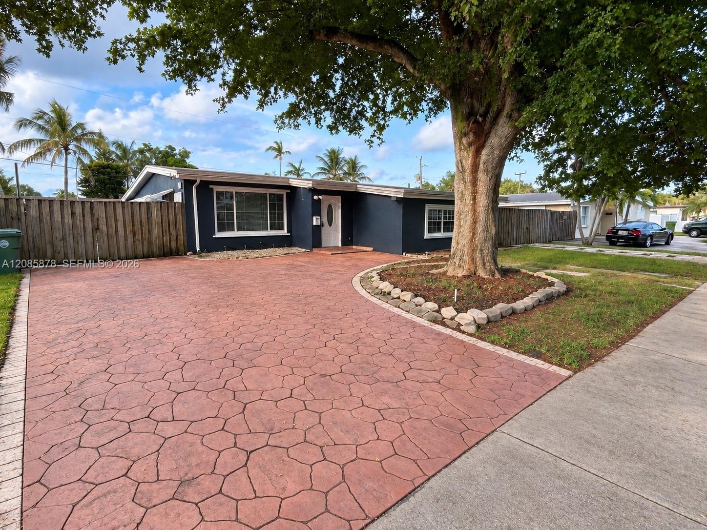 6541 SW 5th Street Property Photo 1