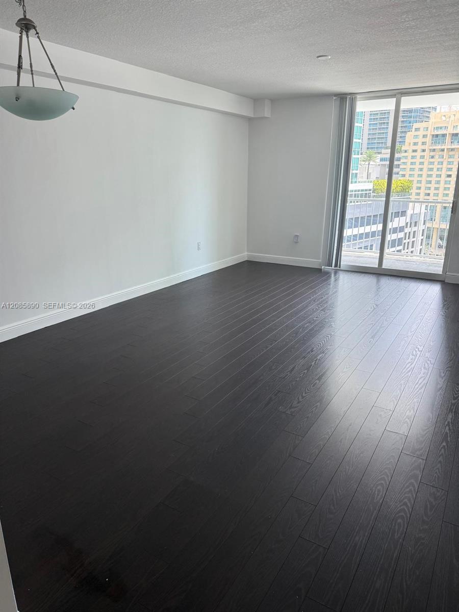 1250 S Miami Avenue 1412 Property Photo 2