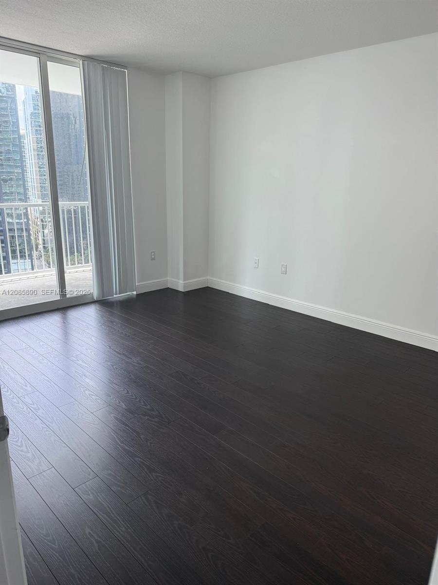 1250 S Miami Avenue 1412 Property Photo 7