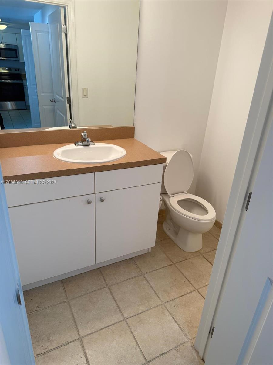 1250 S Miami Avenue 1412 Property Photo 9