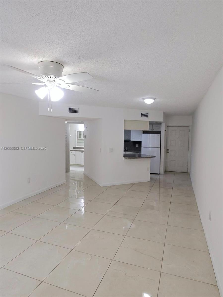 8245 Lake Drive 404 Property Photo 3