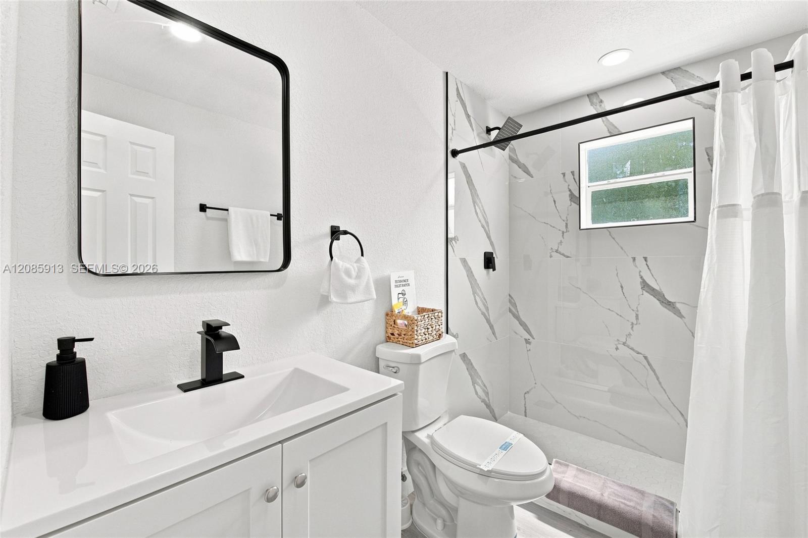 7026 Nw 21st Avenue Property Photo 19