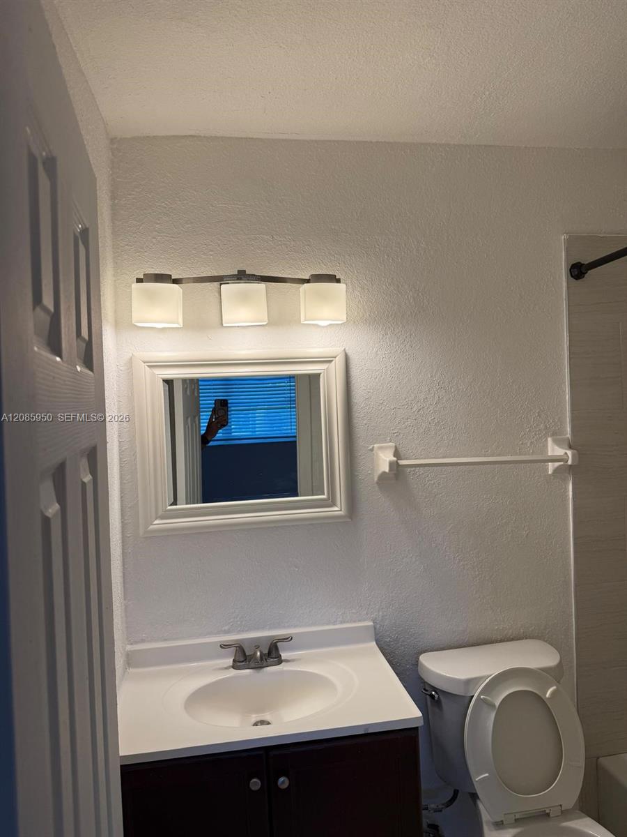 8040 N Colony Circle N 304 Property Photo 11