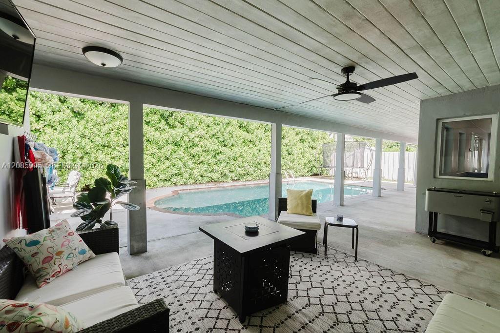 1732 Sw 103rd Place Property Photo 17