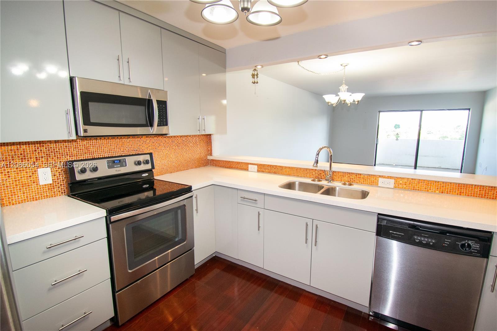 A12086054 Property Photo 9