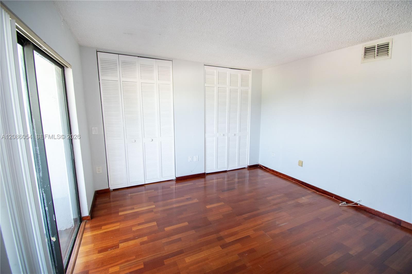 A12086054 Property Photo 21