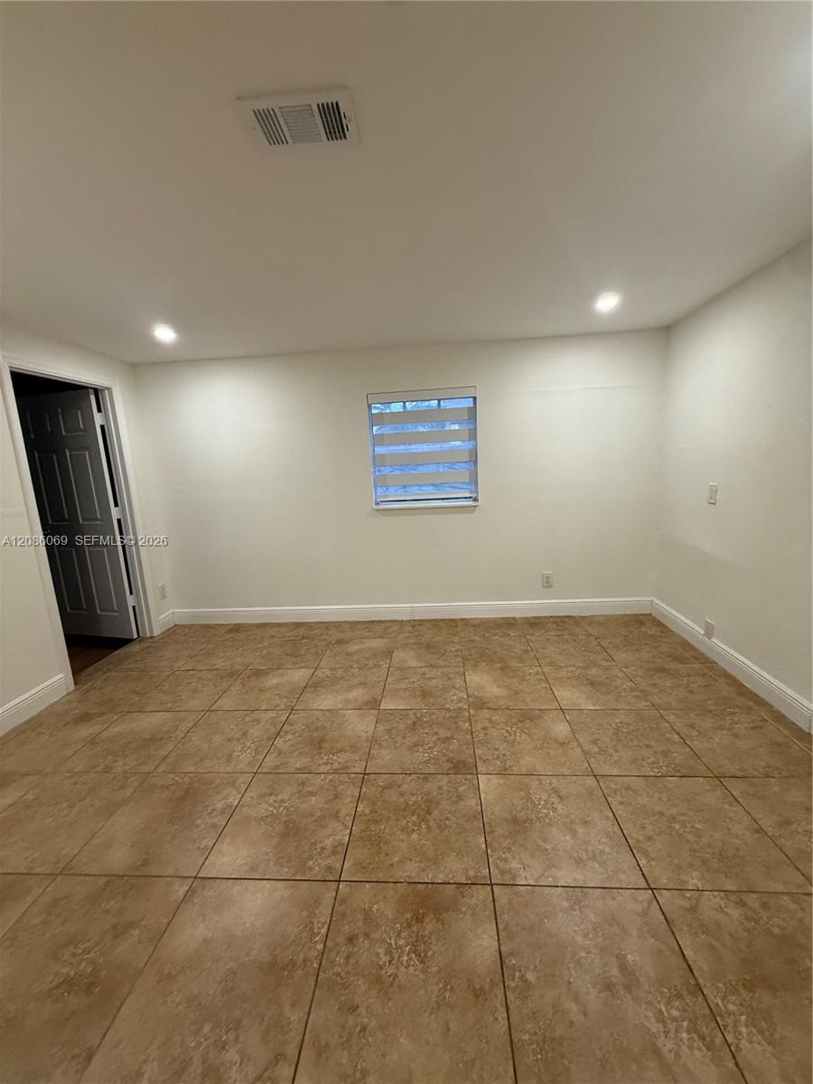 2733 Sw 46th Court Property Photo 6