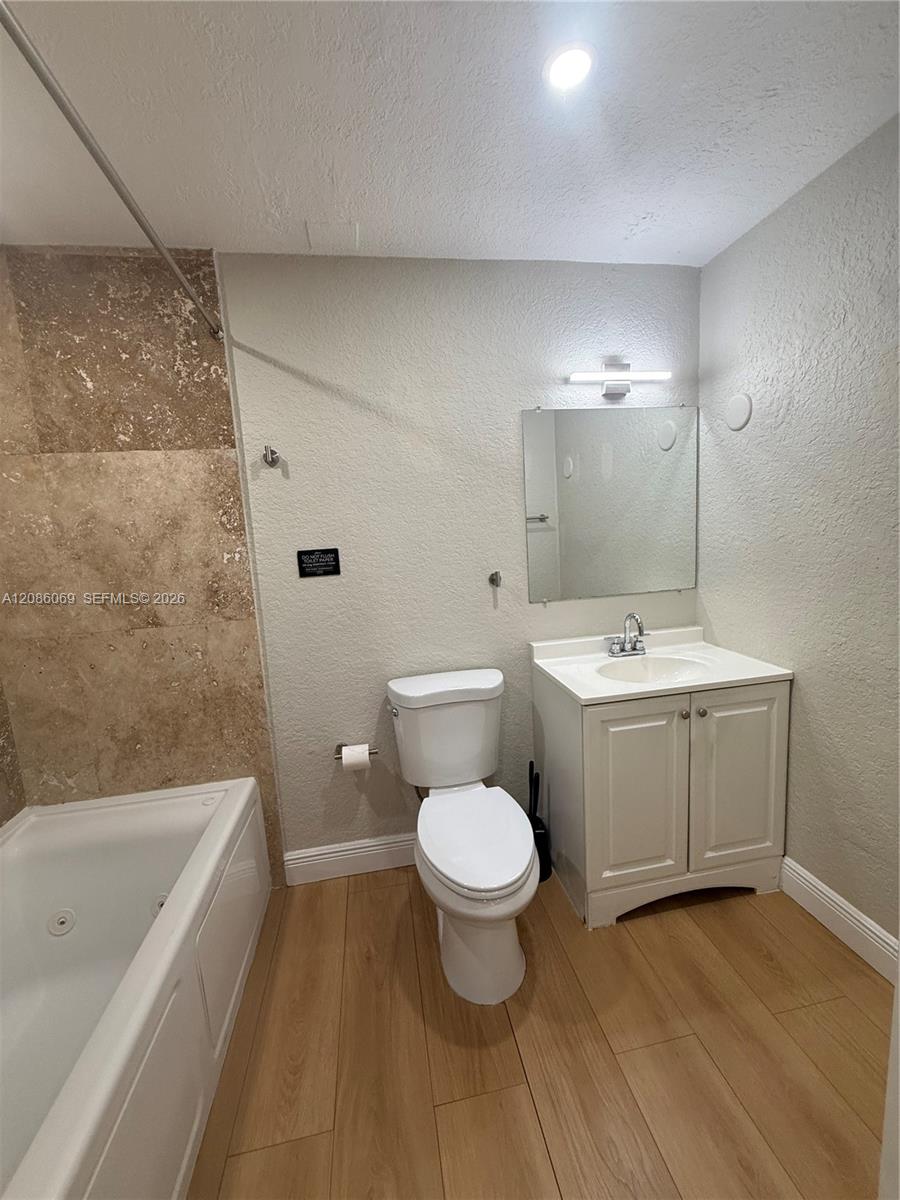 2733 Sw 46th Court Property Photo 8