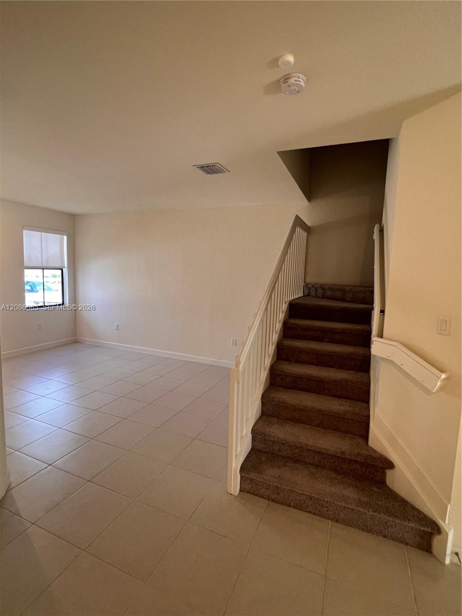 3342 W 112th Street Property Photo 8