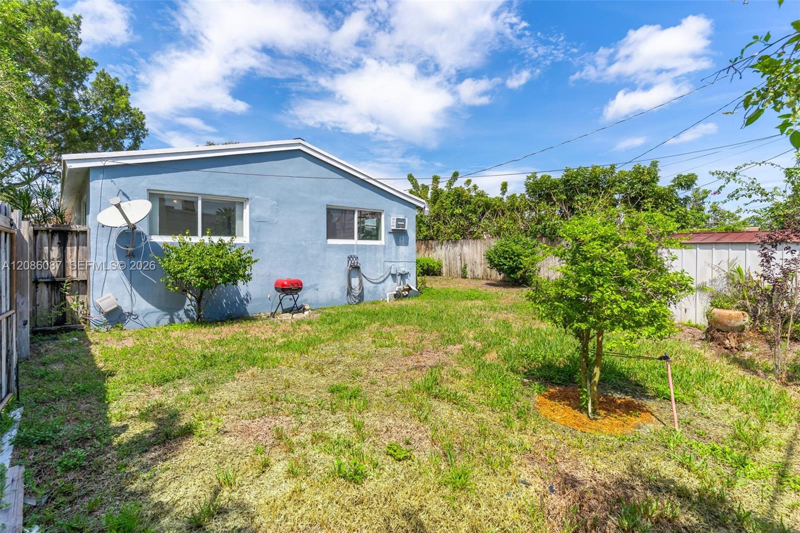 1851 N 69th Avenue Property Photo 43