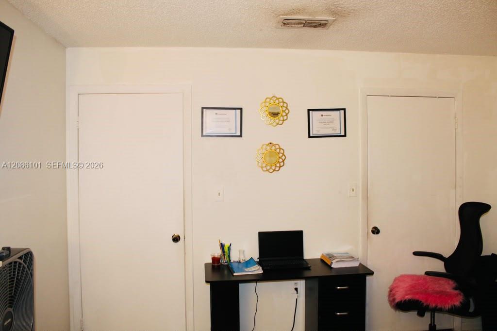 2238 80th Terrace 2238 Property Photo 10