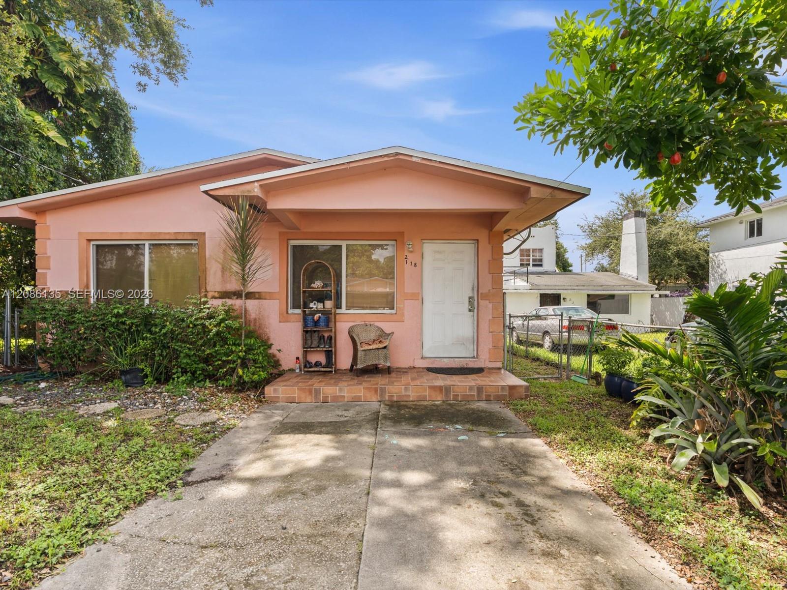 2118 Nw 47th Street Property Photo 1