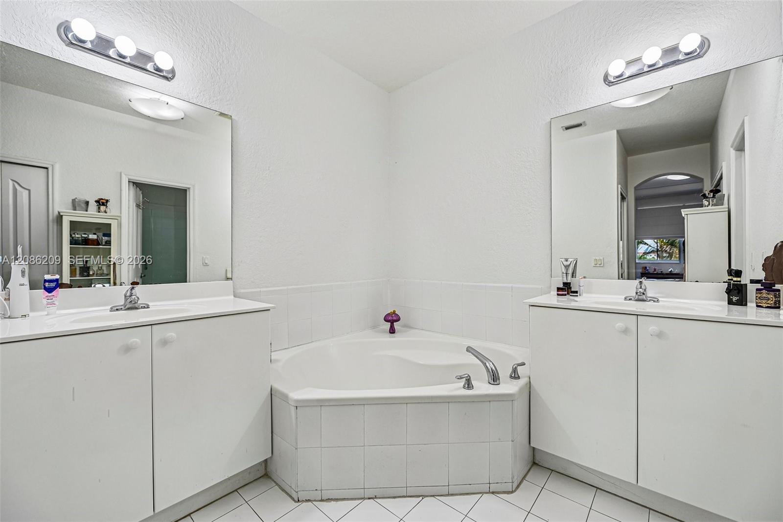 8175 Nw 114th Place Property Photo 31