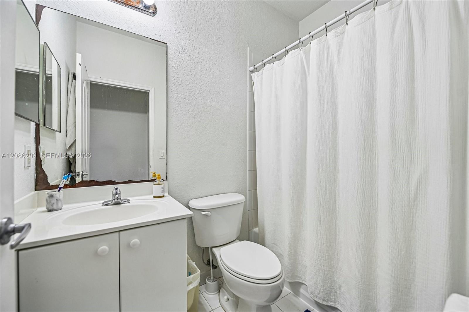 8175 Nw 114th Place Property Photo 36