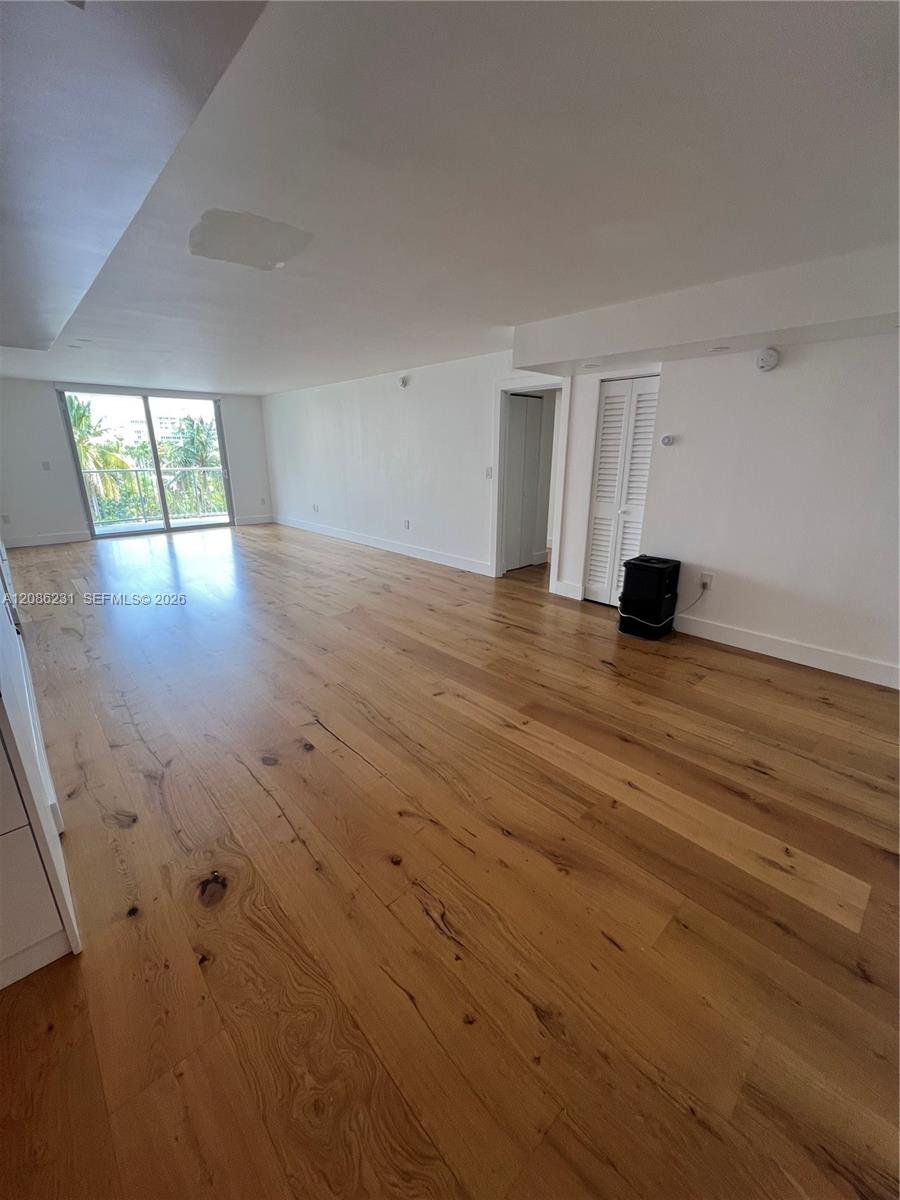 210 Sea View Drive 506 Property Photo 15