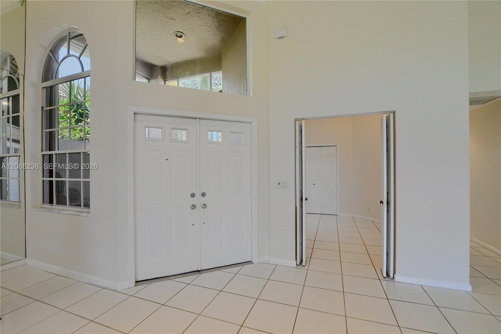 11622 Creekside Drive Property Photo 11