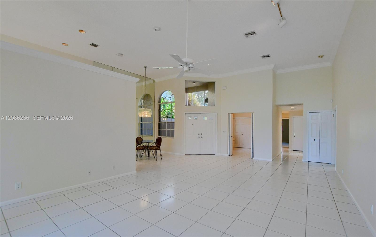 11622 Creekside Drive Property Photo 17
