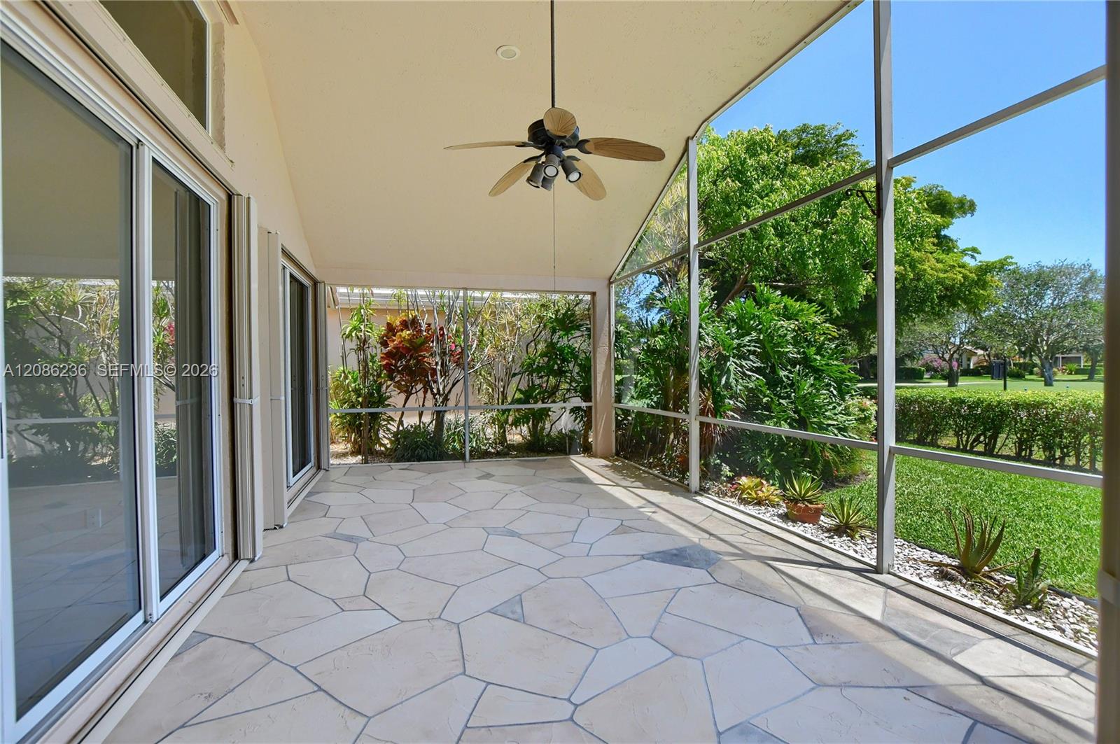 11622 Creekside Drive Property Photo 37