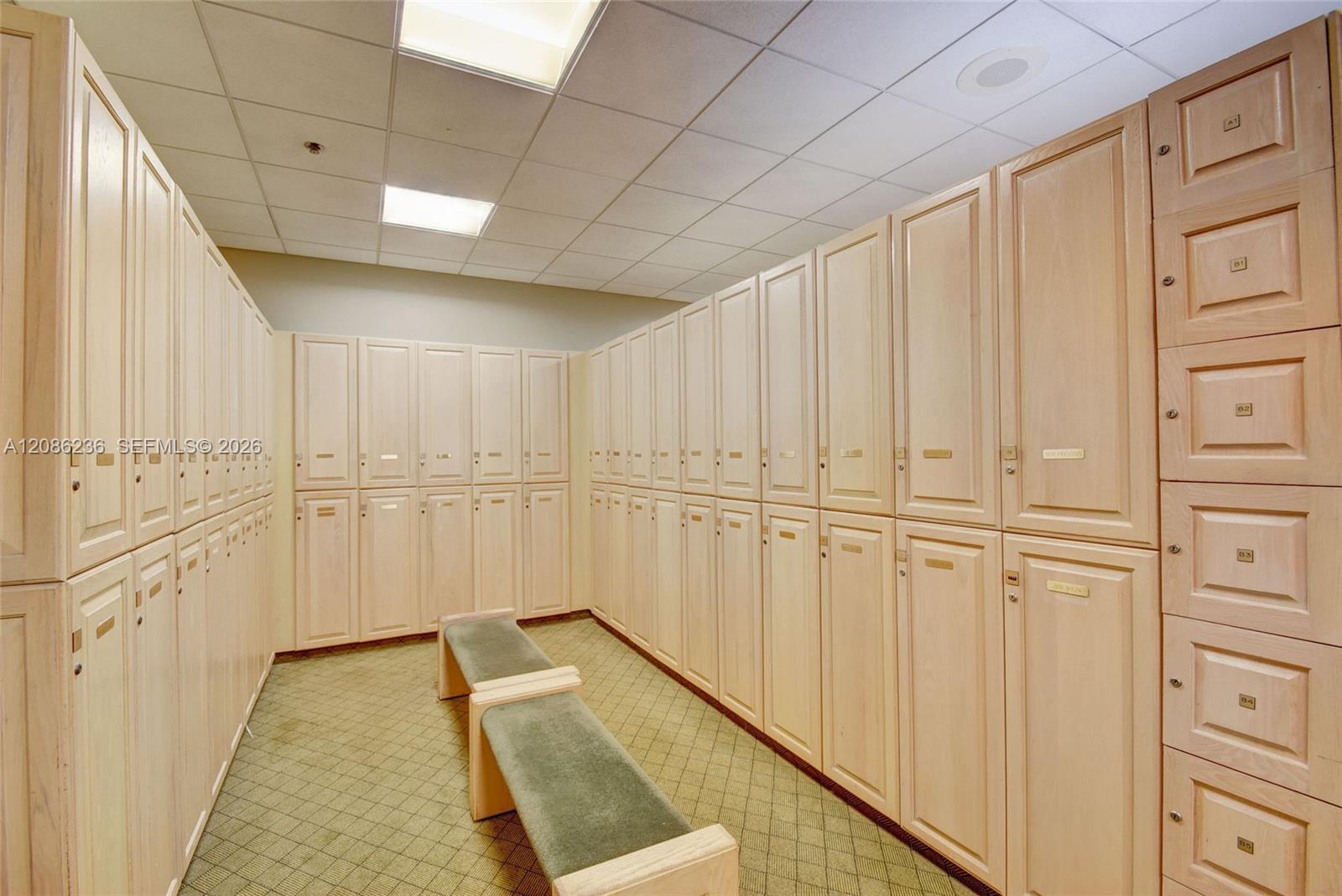 11622 Creekside Drive Property Photo 74