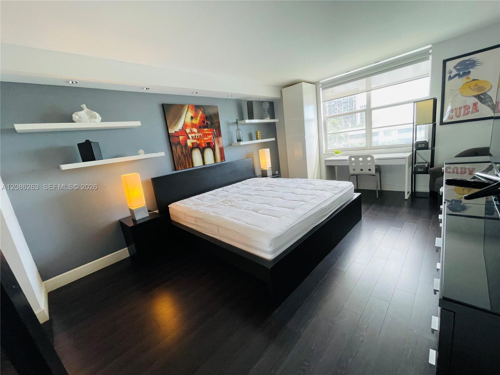 2333 Brickell Avenue 409 Property Photo 15