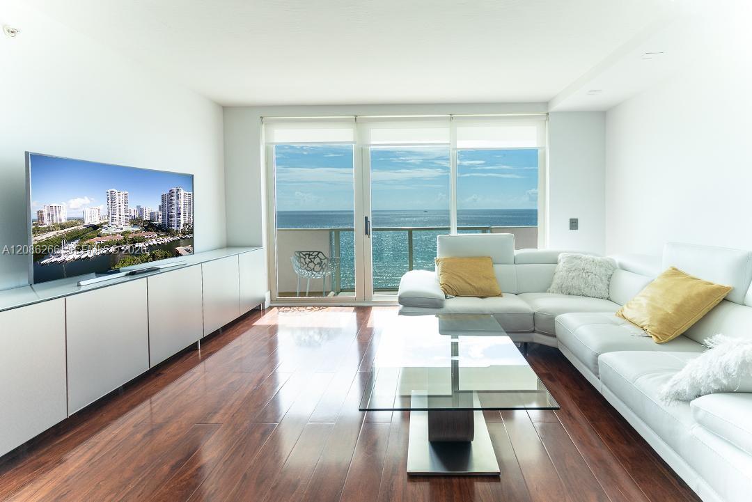 A12086266 Property Photo 1