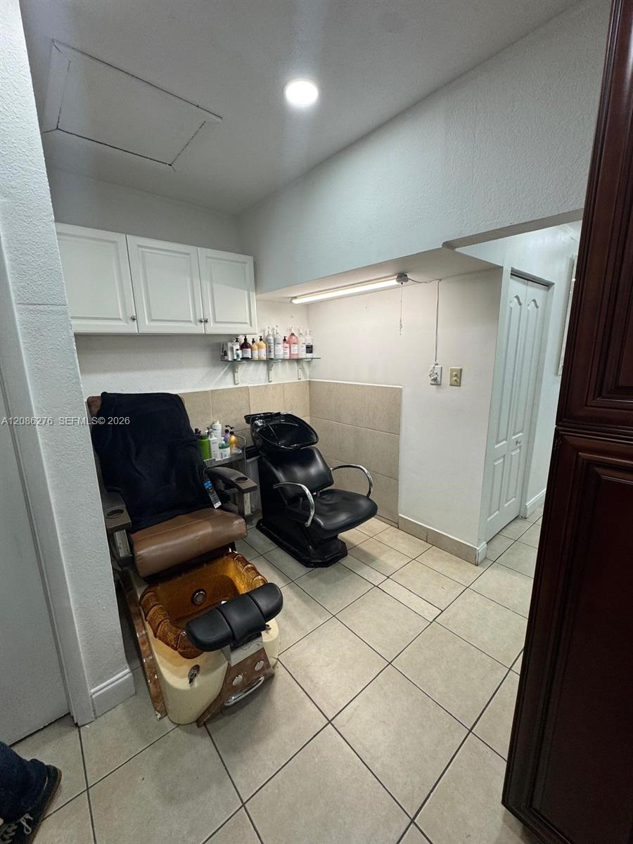 Little Havana Little Havana Full-service Beauty Salon For Sale Property Photo 6