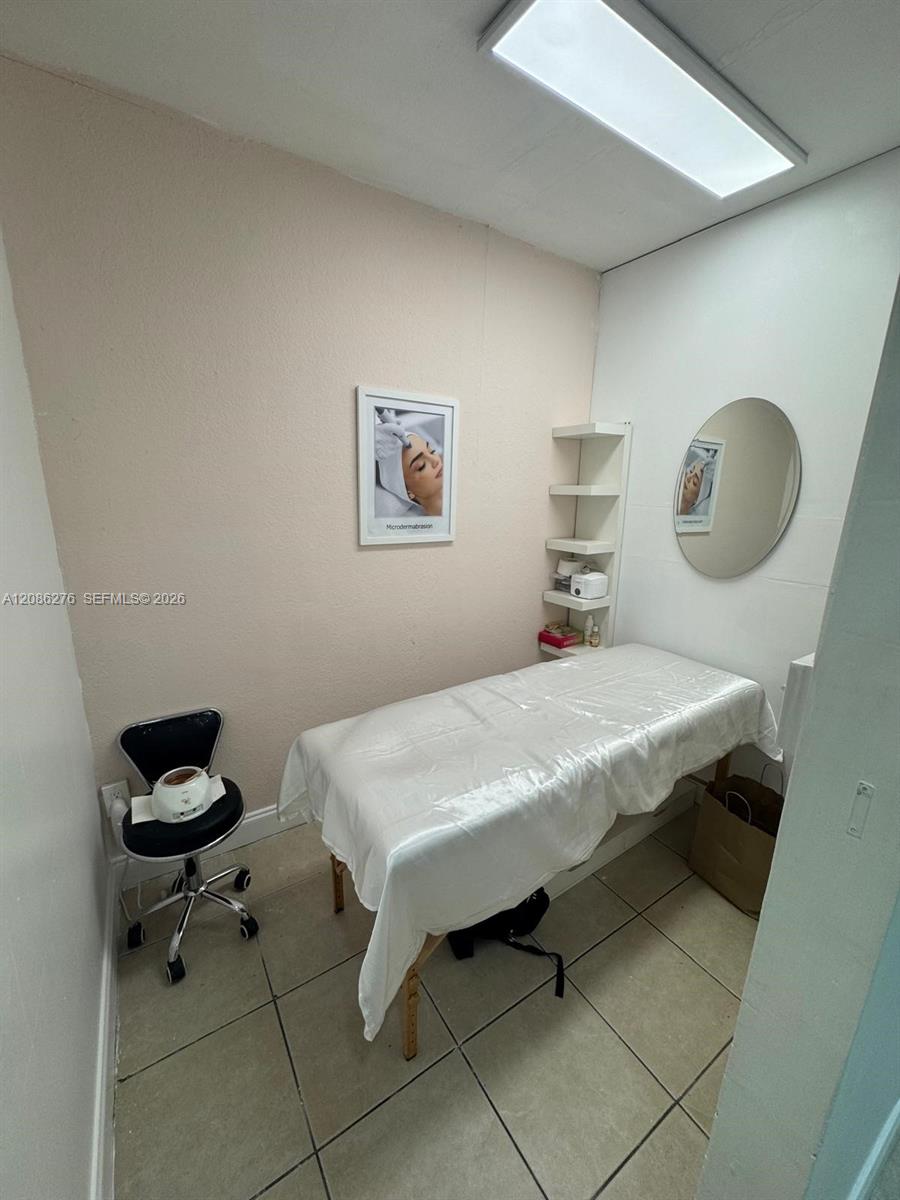 Little Havana Little Havana Full-service Beauty Salon For Sale Property Photo 10