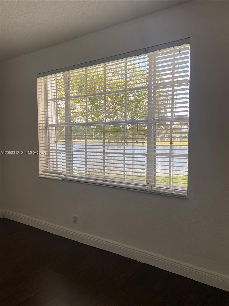 A12086312 Property Photo 8