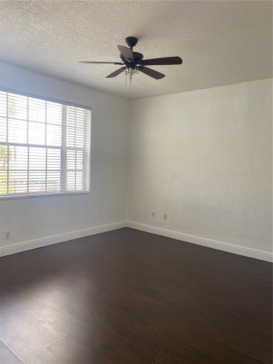 A12086312 Property Photo 9