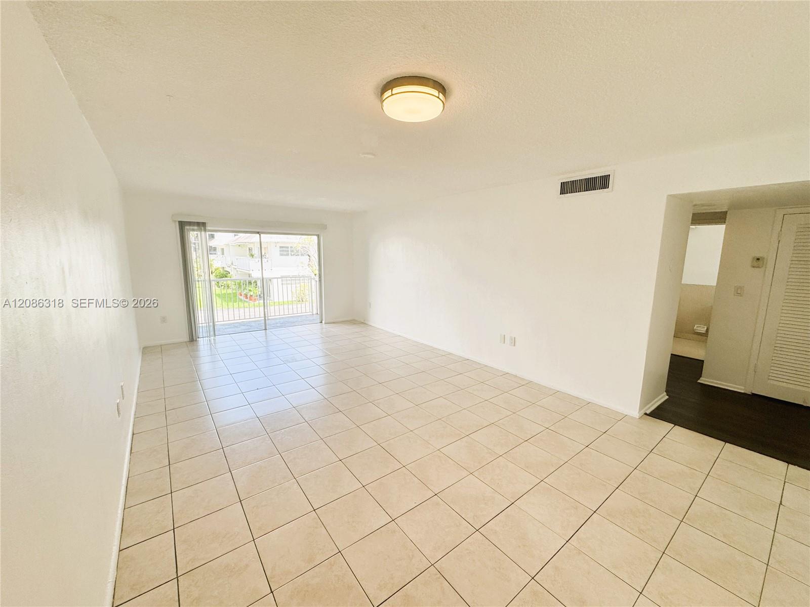 7340 Sw 82nd Street C204 Property Photo 5